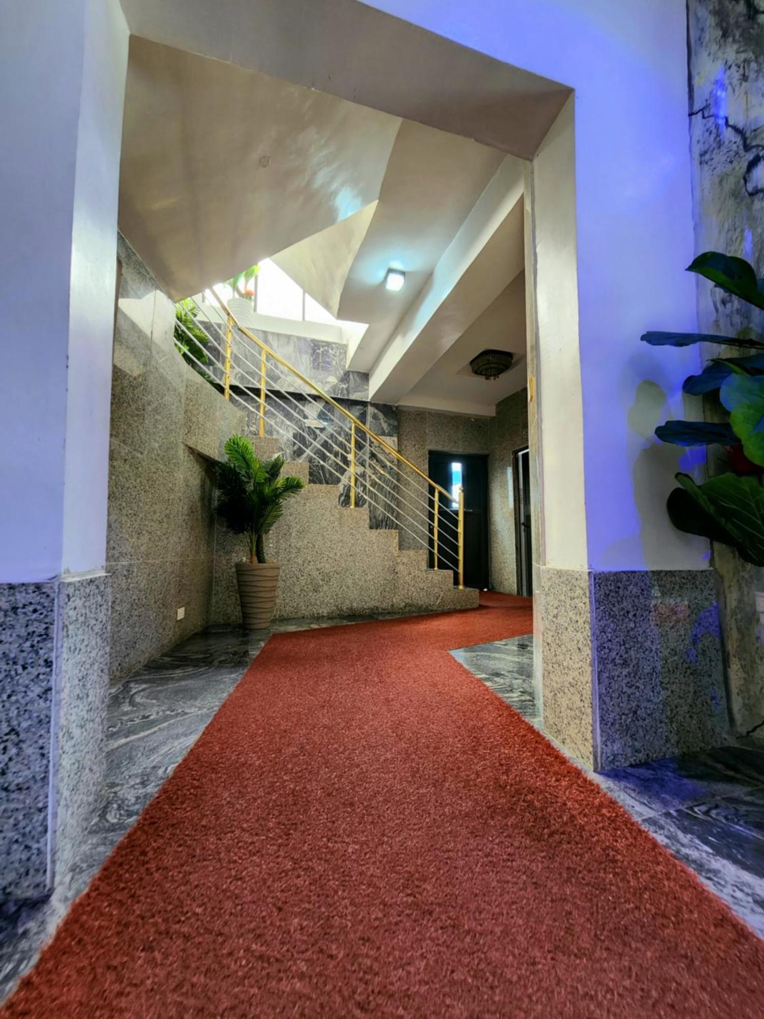Paradise Beach Resort Lagos Exterior photo