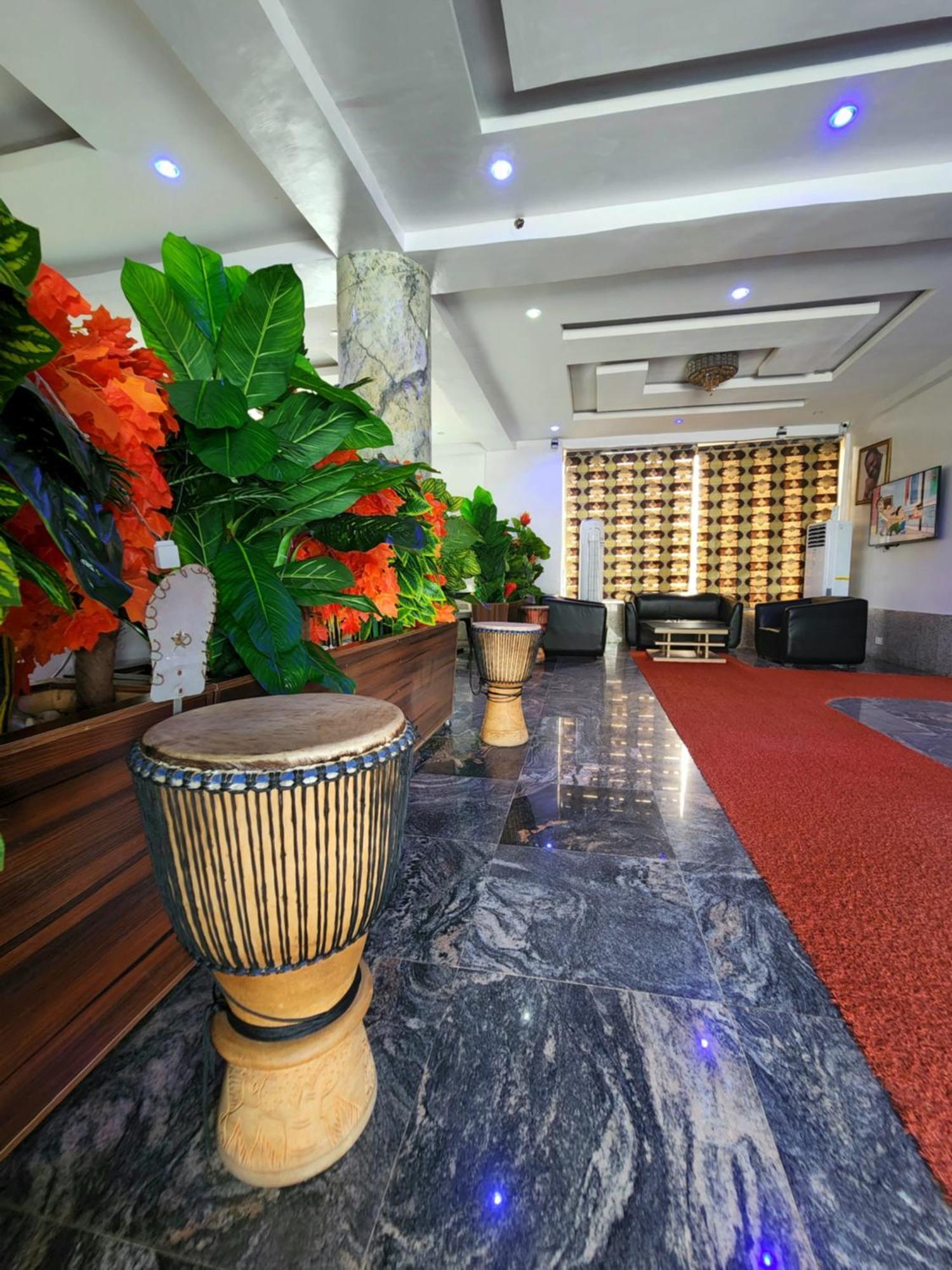 Paradise Beach Resort Lagos Exterior photo